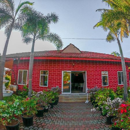 Whispering Woods Resort Lonavala Eksteriør bilde