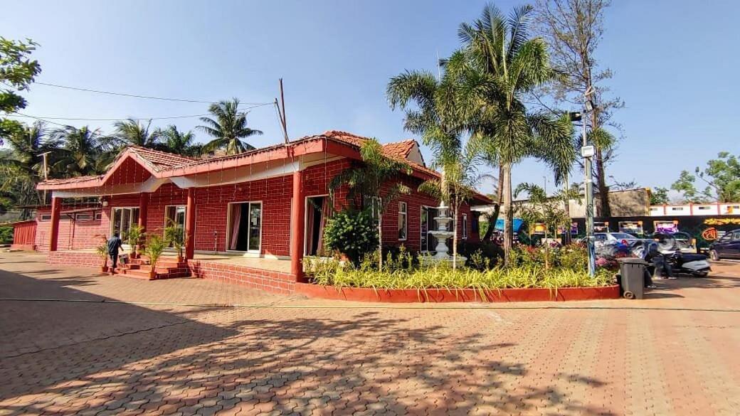 Whispering Woods Resort Lonavala Eksteriør bilde